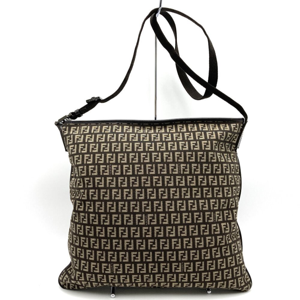 FENDI Brown Leather Shoulder Bag - Picture 2 of 10